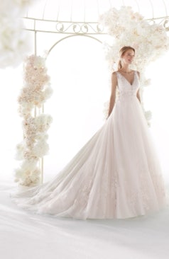 Ein verträumtes Hochzeitskleid im Prinzessinnen-Stil