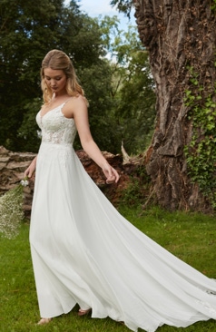 50948 Ein wahrhaftiges romantisches Brautkleid im Boho/Vintage Stil 