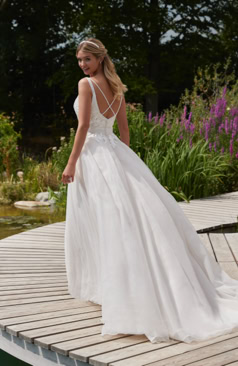 kleider oldenburg brautkleider ausgefallen ausgefallene abendkleider ausgefallene brautkleider brautkleider oldenburg brautkleid extravagant brautkleid modern