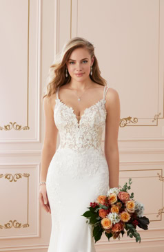 51406 Brautkleid im Fit and Flare Stil  