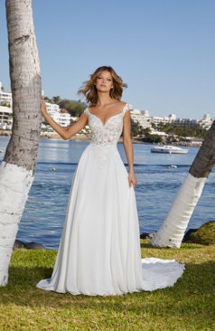 51198 Ein himmlisches Brautkleid.