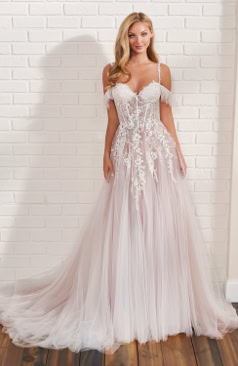 50825 Ein Traum aus Tüll und faszinierenden detailreichen Spitzenapplikationen