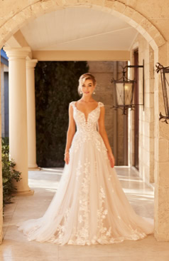 51551 Ja! So sieht ein romantisches, verspieltes und bezauberndes Brautkleid im A-Linien Stil aus. 