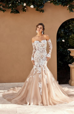 51674 Ein atemberaubendes Hochzeitskleid