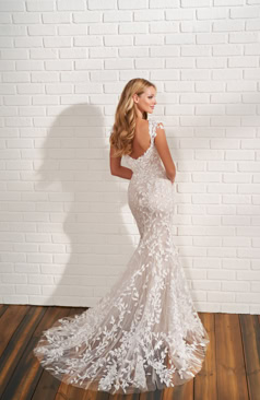 51405 Exklusivität und Besonderheit wird in diesem Brautkleid groß geschrieben!