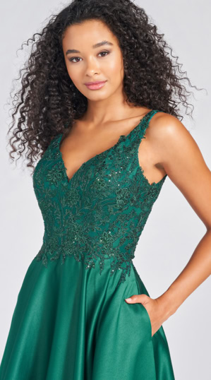 51298  Eine bezaubernde A-Linie aus Satin und modernen Spitzenapplikationen. 