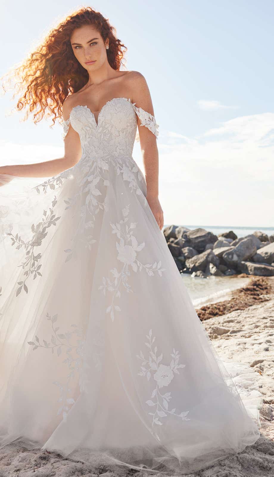 51720 Einfach ein traumhaft-schönes Brautkleid im A-Linien Stil.
