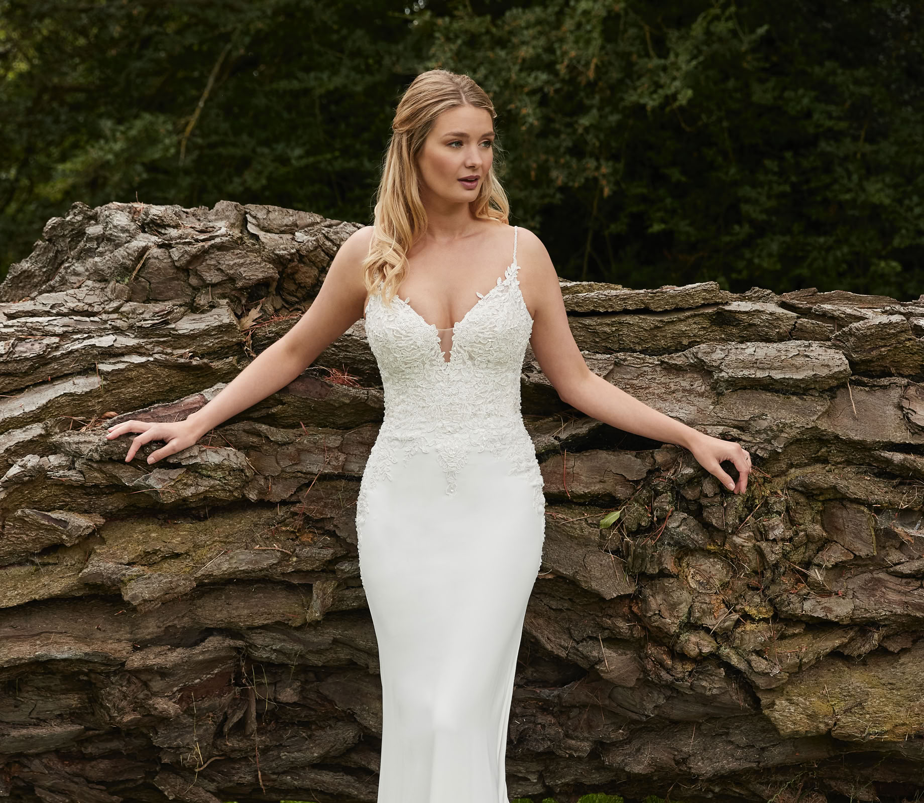 fm-brautkleid-fm51402-fit-and-flare-v-ausschnitt-spitze-sandkrug-oldenburg