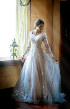 51839 A-Linien Brautkleid mit Tattoo Ärmeln und besonderen Details 