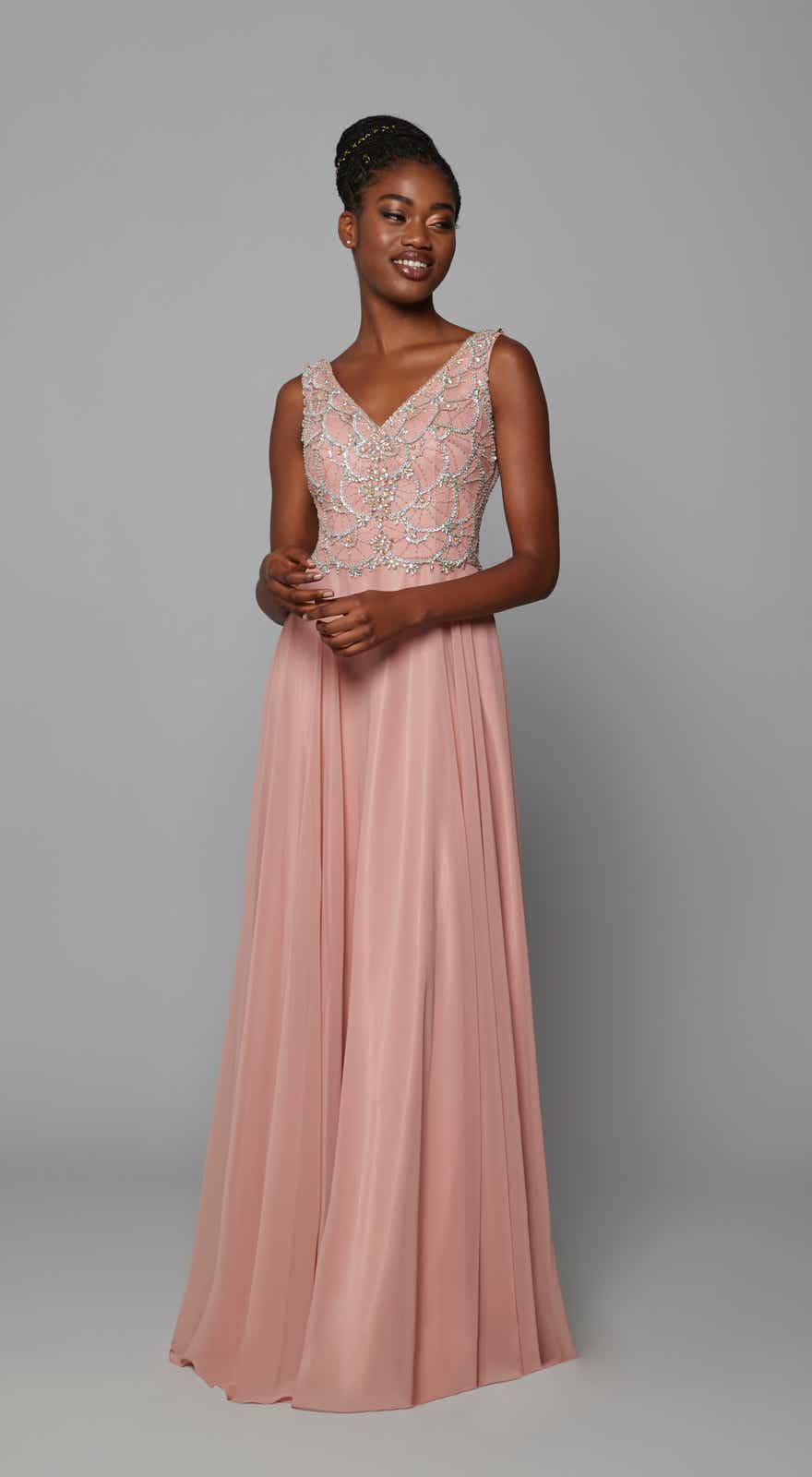 51608 Ein fabelhaftes Abendkleid mit bezaubernden Details