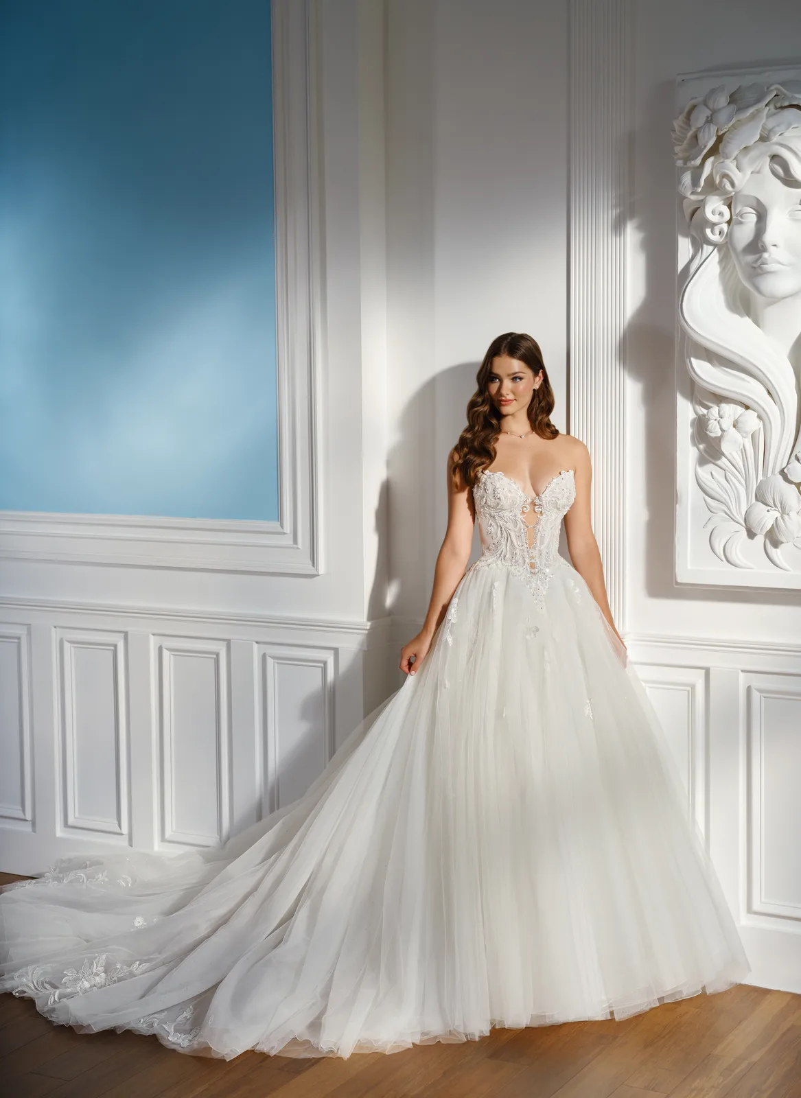 Prinzessin mit Transparentem Spitzenoberteil und Glitzertüll – A-Linie & Prinzessin Brautkleid bei FM Braut- und Abendmode in Sandkrug bei Oldenburg