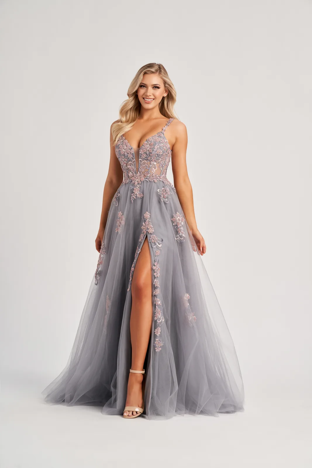 Flieder Spitze – Abendmode Brautkleid bei FM Braut- und Abendmode in Sandkrug bei Oldenburg